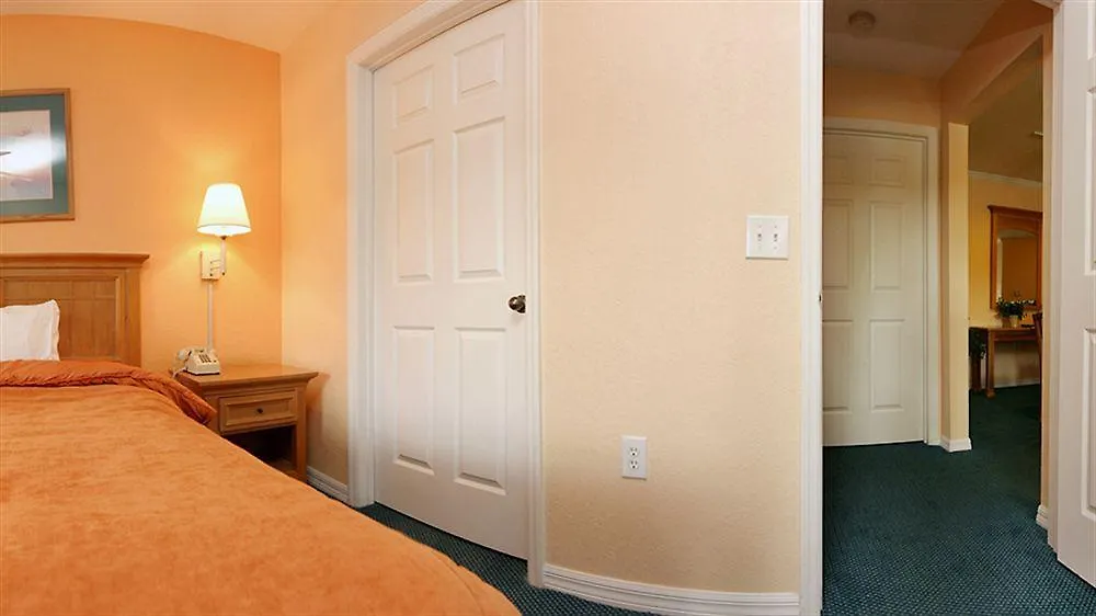 Mainsail Suites Hotel & Conference Center West Chase 3*,  United States